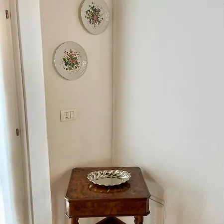 Lejlighed Palazzo 1500 Frescobaldi - Piano Nobile X 5 - A Casa Di Alfonso