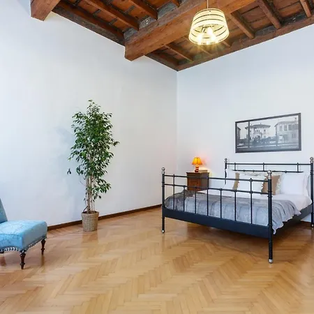Apartment Frescobaldi Aparments! A Casa Di Francesco