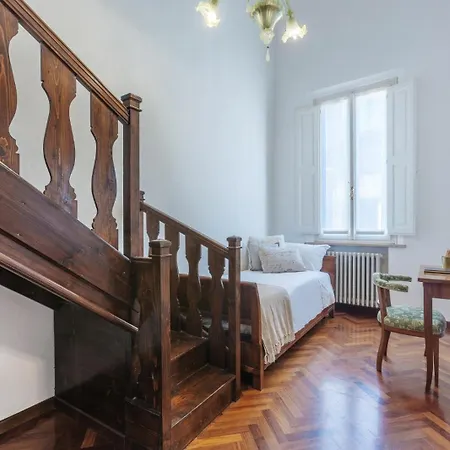 Palazzo 1500 Frescobaldi - Piano Nobile X 5 - A Casa Di Alfonso Appartement *