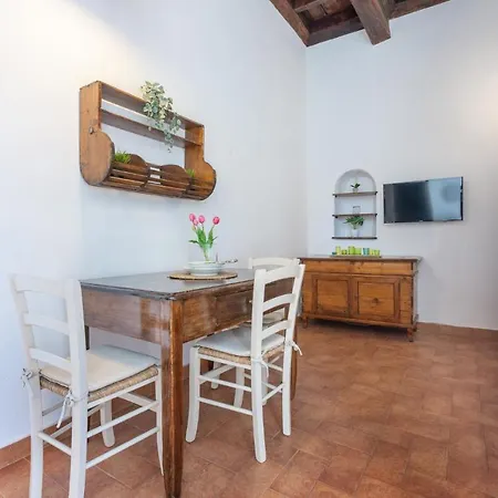 Frescobaldi Aparments! A Casa Di Francesco Apartment Ferrara