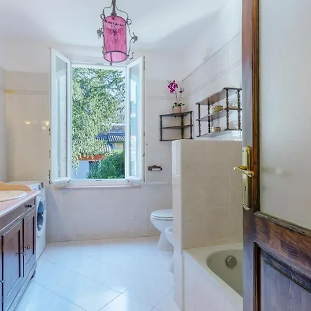 Palazzo 1500 Frescobaldi - Piano Nobile X 5 - A Casa Di Alfonso Appartement