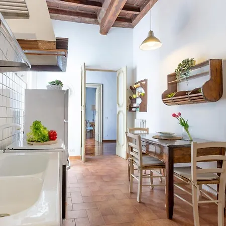 Apartment Frescobaldi Aparments! A Casa Di Francesco