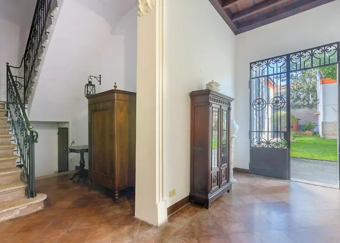 Apartman Palazzo 1500 Frescobaldi - Piano Nobile X 5 - A Casa Di Alfonso Ferrara