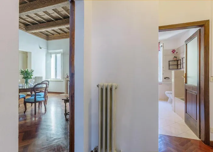 Apartman Palazzo 1500 Frescobaldi - Piano Nobile X 5 - A Casa Di Alfonso
