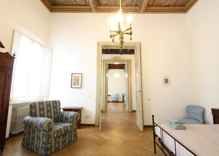 Apartman Palazzo 1500 Frescobaldi - Piano Nobile X 5 - A Casa Di Alfonso *