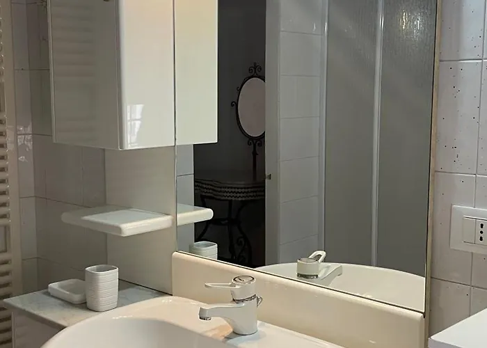 Apartman Palazzo 1500 Frescobaldi - Piano Nobile X 5 - A Casa Di Alfonso *