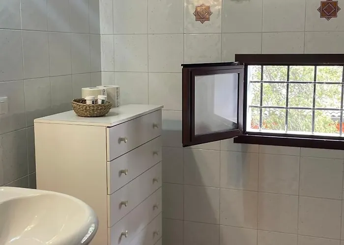 Palazzo 1500 Frescobaldi - Piano Nobile X 5 - A Casa Di Alfonso Apartman Ferrara