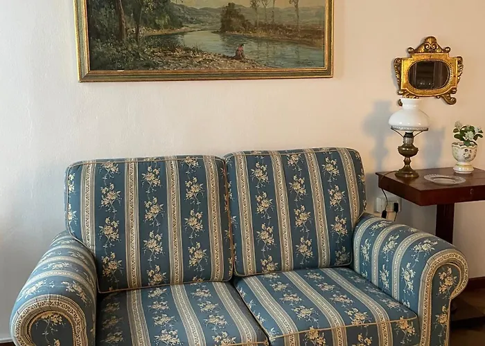 Palazzo 1500 Frescobaldi - Piano Nobile X 5 - A Casa Di Alfonso Apartman *